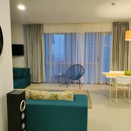 Апартаменты Avo