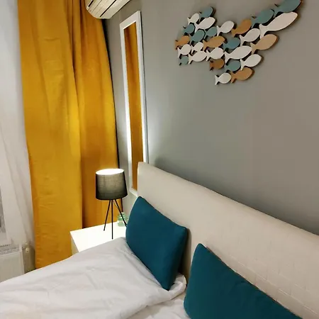 Apartament Avo *